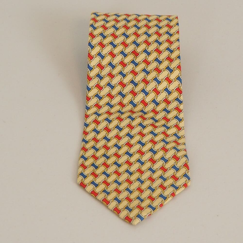 Vintage Burberrys Of‎ London Geometric Pattern Mens 100% Silk Hand Sewn Neck Tie
